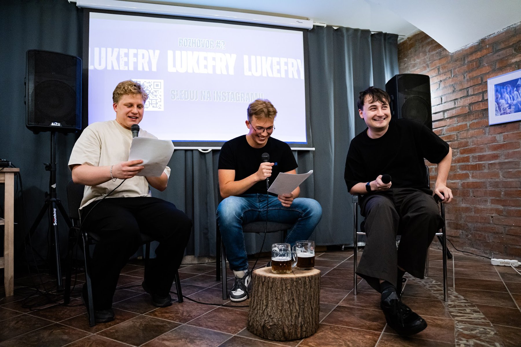 Tak nějak… LIVE — fotografie z moderování