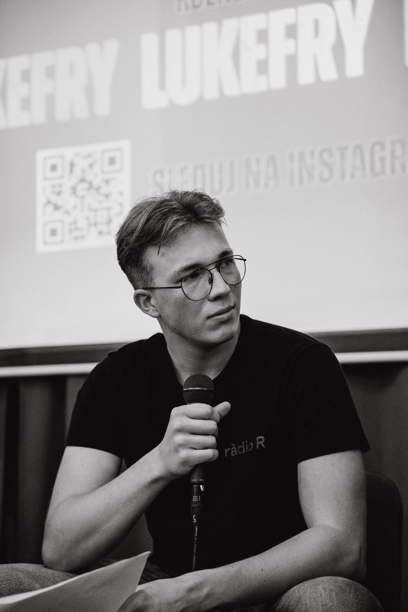 Matyáš Kočí s mikrofonem